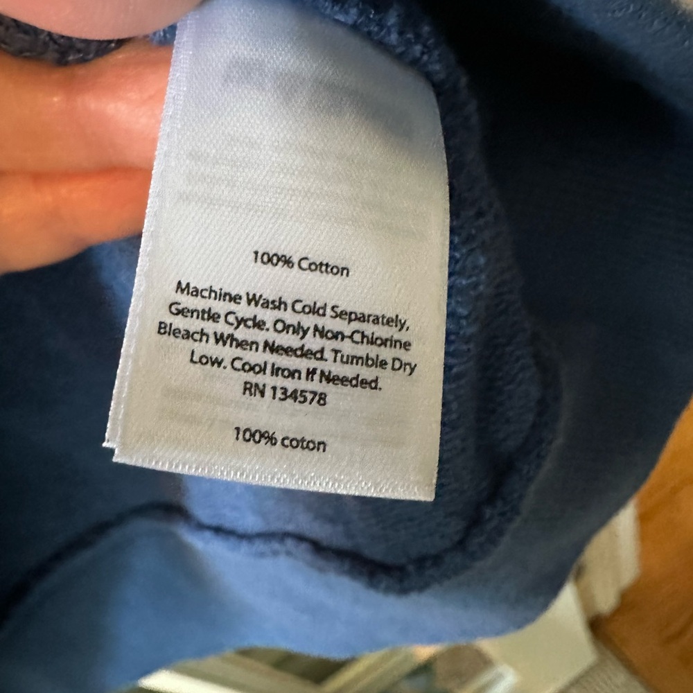 EUC Vineyard Vines holiday/winter 3/4 zip pullover; women’s size small - Picture 6 of 6